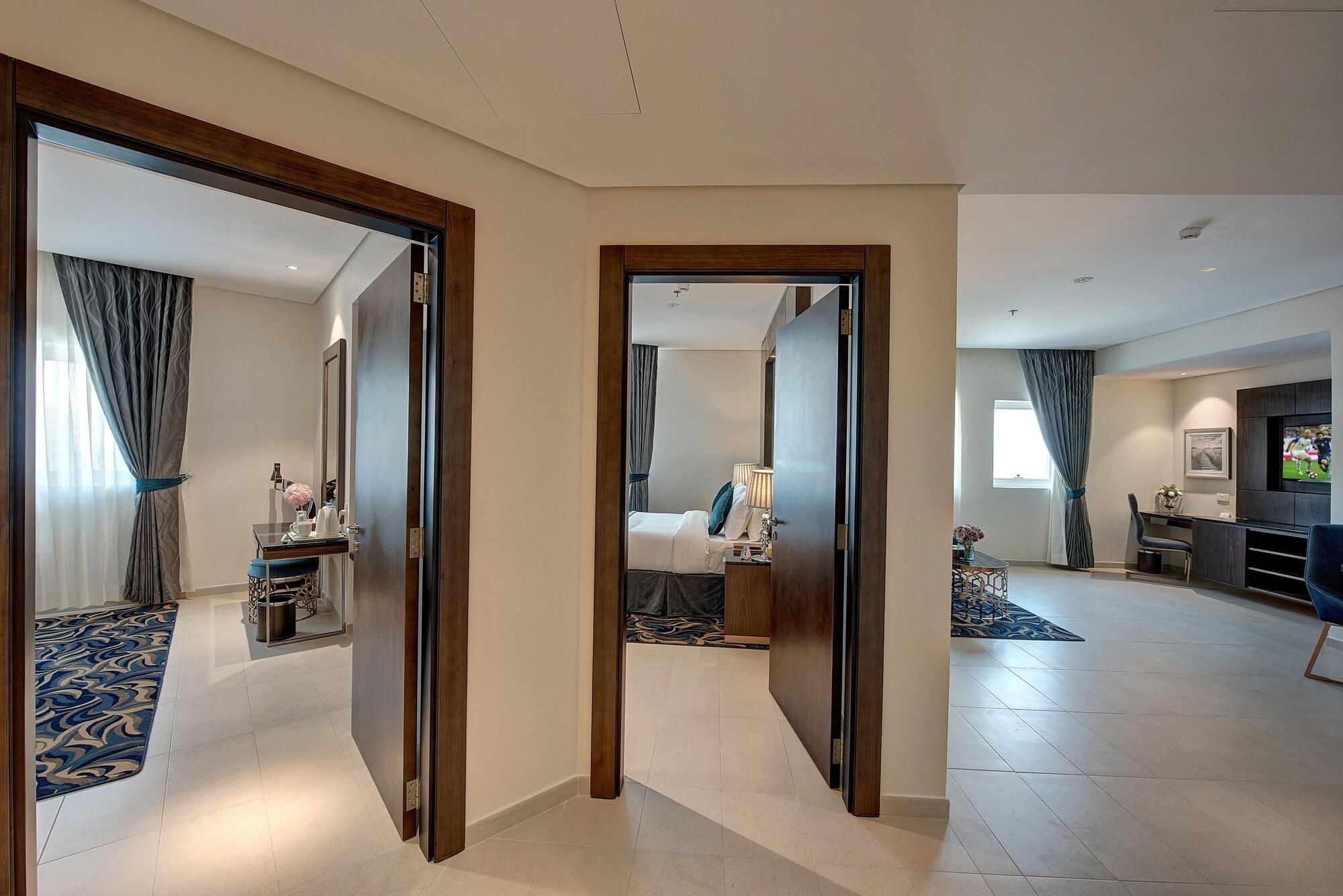 Omega Hotel Dubai Buitenkant foto