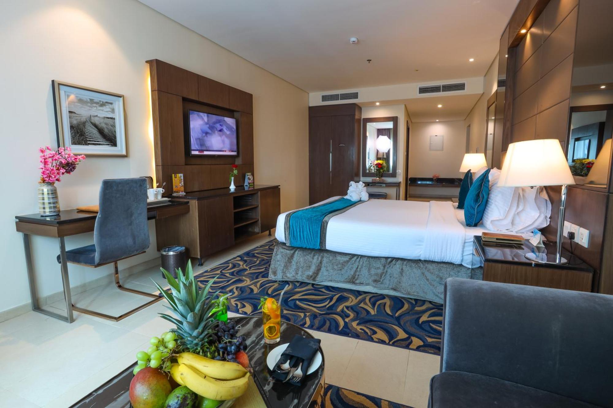 Omega Hotel Dubai Buitenkant foto