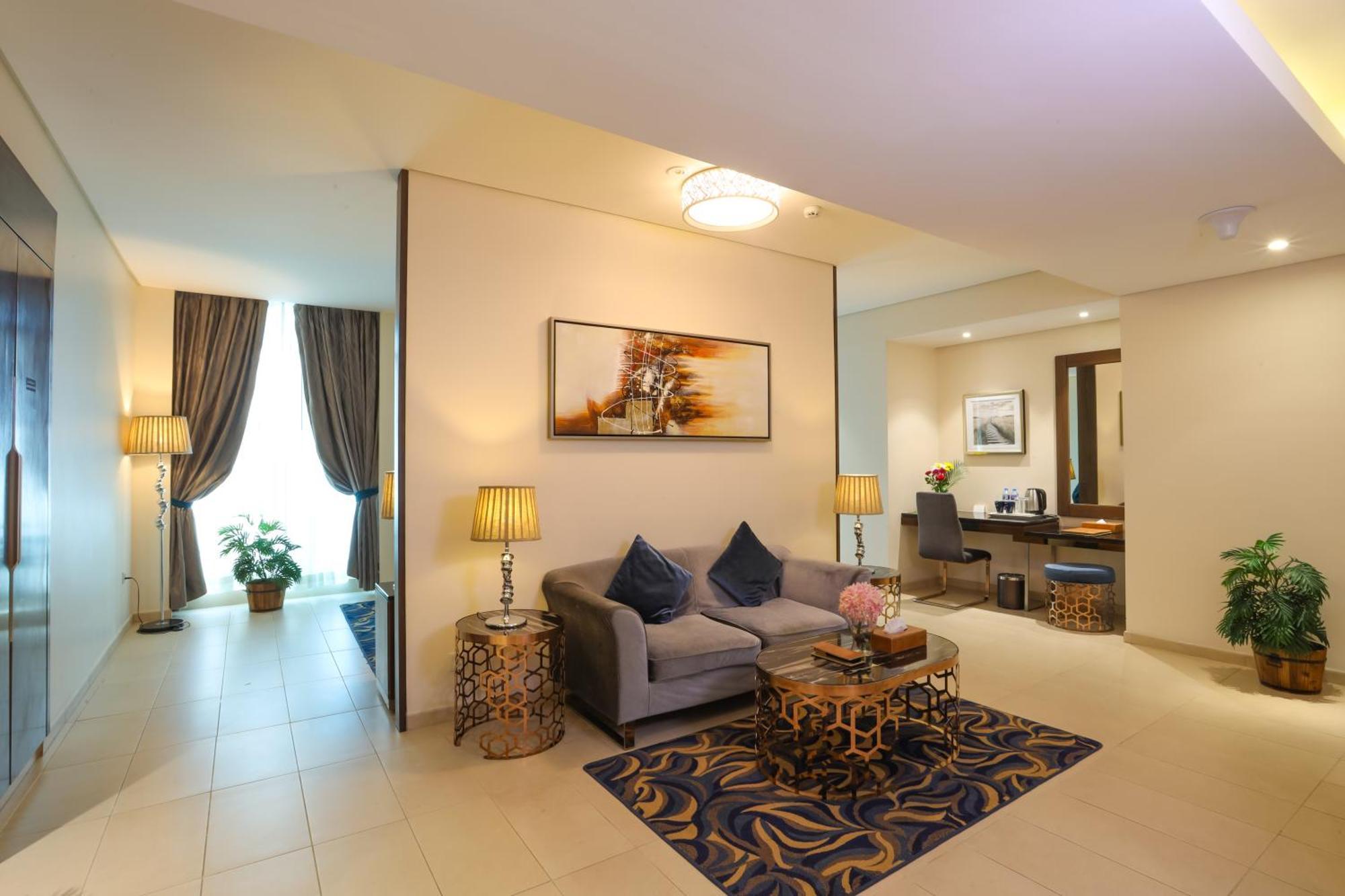 Omega Hotel Dubai Buitenkant foto