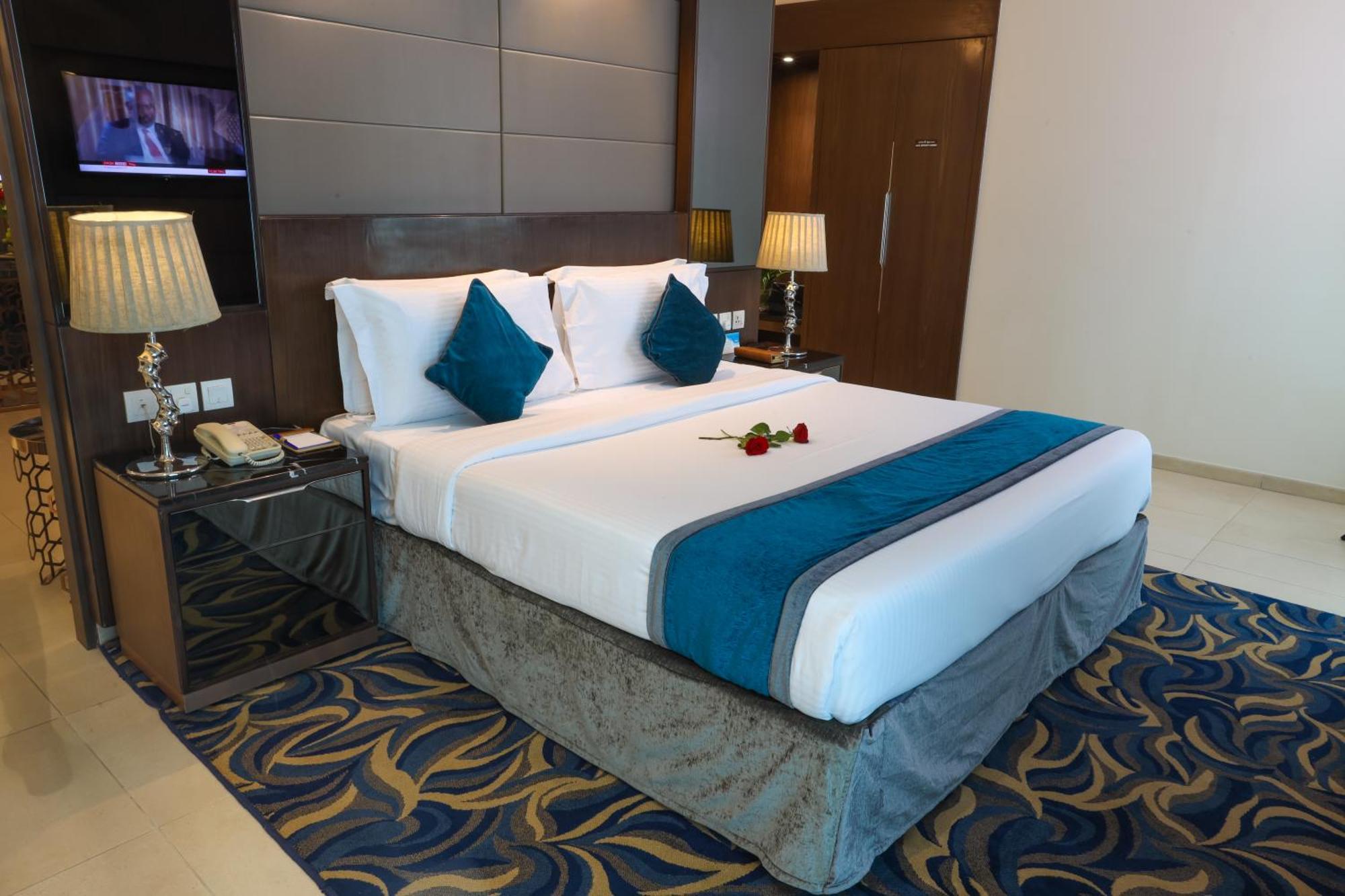Omega Hotel Dubai Buitenkant foto